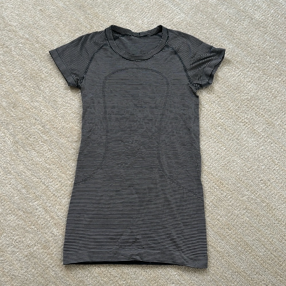 Lululemon Run Switfly Tech Short Sleeve